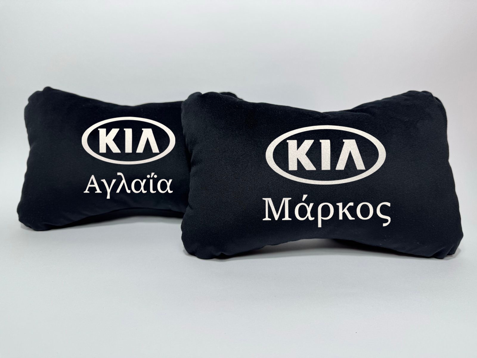 Χειροποίητα μαξιλάρια κεφαλιού KIA OLD LOGO - μαύρο σουέτ