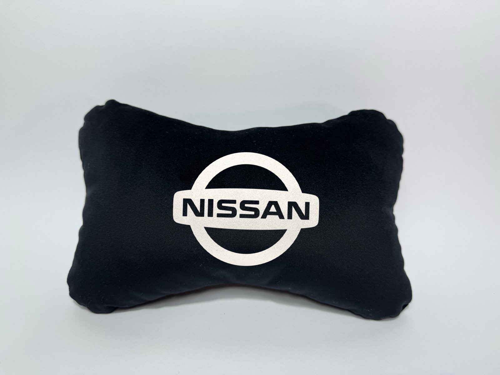 Χειροποίητα μαξιλάρια κεφαλιού NISSAN - μαύρο σουέτ