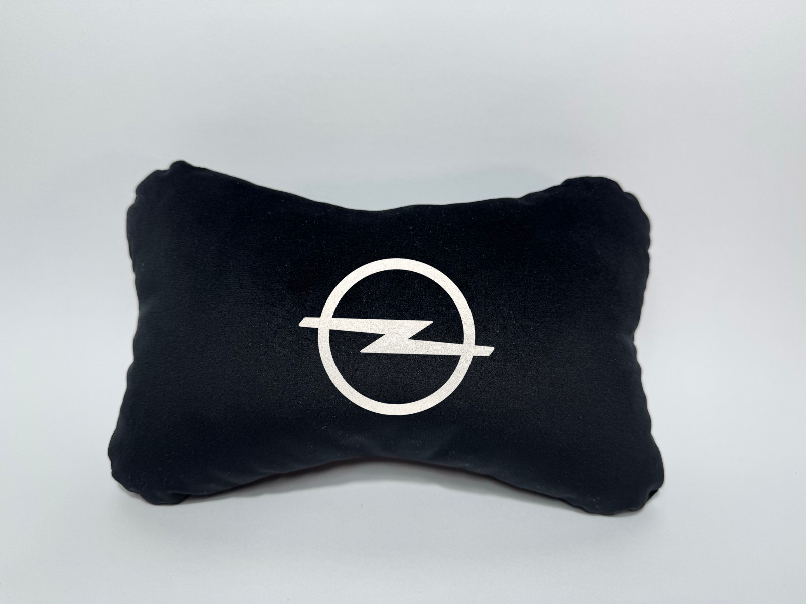 Χειροποίητα μαξιλάρια κεφαλιού OPEL LOGO - μαύρο σουέτ