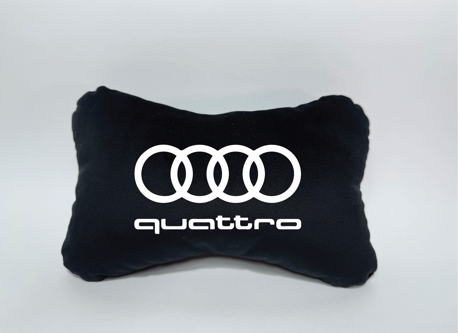 Χειροποίητα μαξιλάρια κεφαλιού AUDI QUATTRO - μαύρο σουέτ