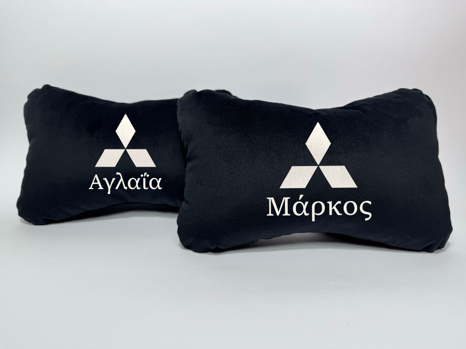 Χειροποίητα μαξιλάρια κεφαλιού MITSUBISHI LOGO - μαύρο σουέτ